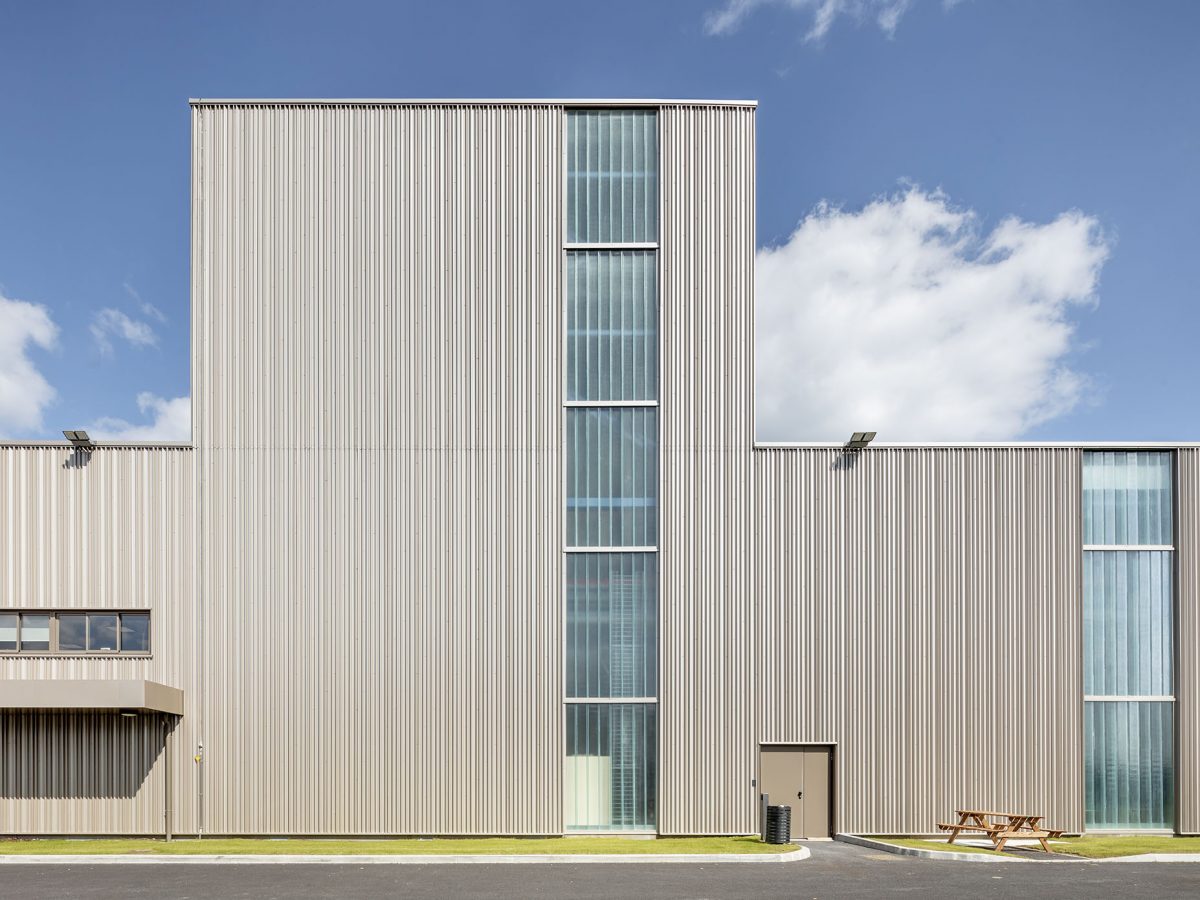 Du Profilit pour l&rsquo;usine AXOPLUS