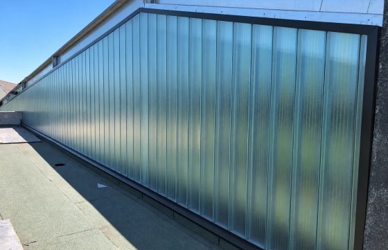 Découpe du verre profilé en U : méthode, règles de l&rsquo;Avis Technique et calepinage